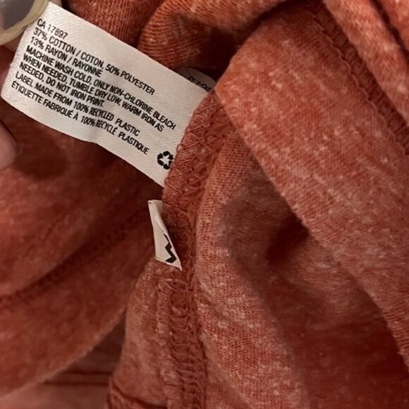 Gap Rust Heathered Long Sleeve Crewneck Pullover, Size Small - Picture 11 of 12